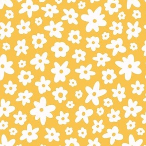 7x8 Spring floral white daisy on yellow 