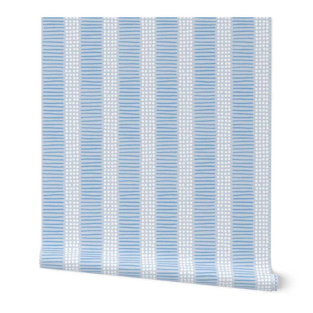 dot and line stripes/soft blue