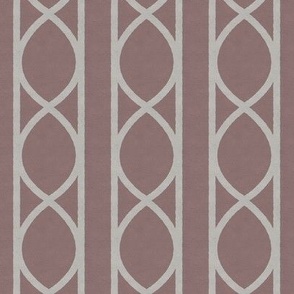 Dusty Mauve Ogee Trellis Wallpaper - Minimalist Vertical Stripe Design