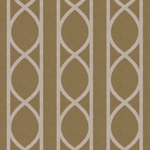 Gold Elegance and Greige Charm - Ogee Lattice Design on textured Wallpaper