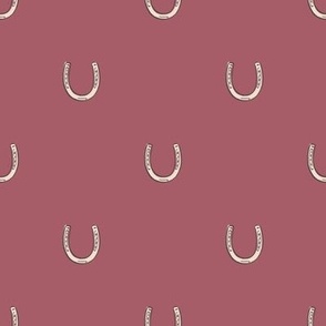 Lucky Horseshoe | Mauvewood | Equestrian