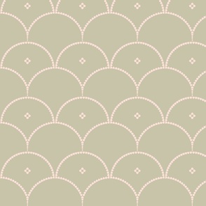 Minimal Scallop in celadon green and pink