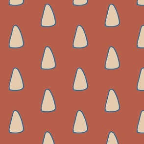 8" rep triangle terracota peach dots