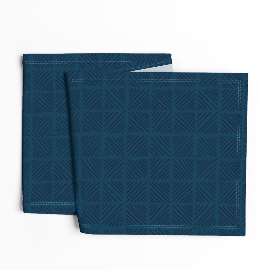 (Lg) diagonal line squares - navy on blue