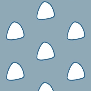 12" rep triangle white blue dots