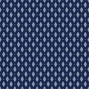 Scalloped Diamond Foulard in Navy