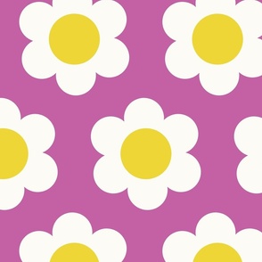 Large 60s Flower Power Daisy - yellow and white on Crocus spring purple - retro floral - retro flowers - simple retro flower wallpaper