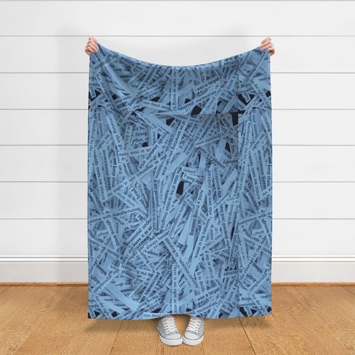 HOME_GOOD_THROW_BLANKET