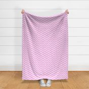 Soft zig zag, rounded zig zag in pastel pink, fondant pink, large scale