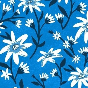 Blueness bliss floral normal scale