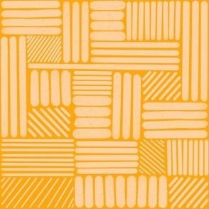Hand-drawn minimalist stripes (yellow)