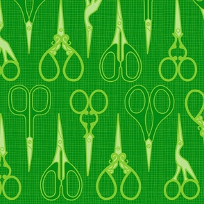 L - Sewing scissors – Green – Vintage craft room needlework embroidery and dressmaking sheers