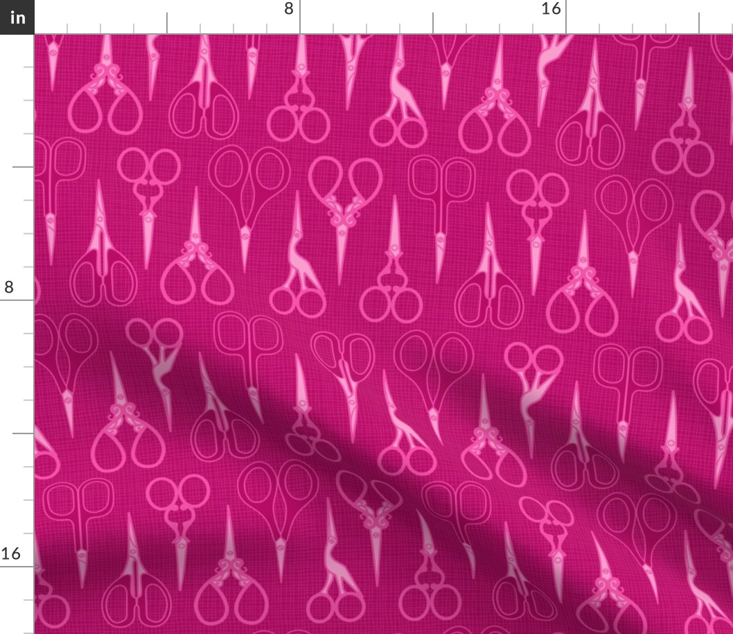 M - Sewing scissors – Pink – Vintage craft room needlework embroidery and dressmaking sheers