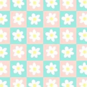 Spring Checkered Daisy Print - Blue and Pink