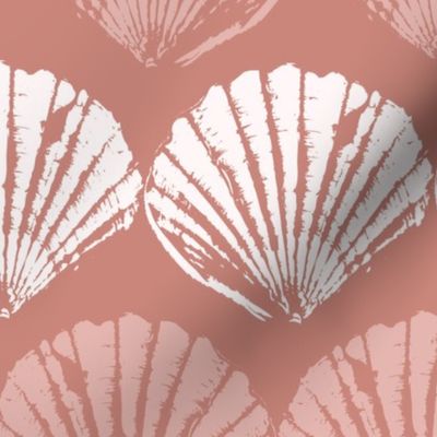 Seashells fan coastal block-print style in deep coral pink (large)