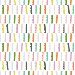 COLORFUL COMBS - MEDIUM SMALL