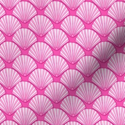 seashell scallop shells in violet pink 