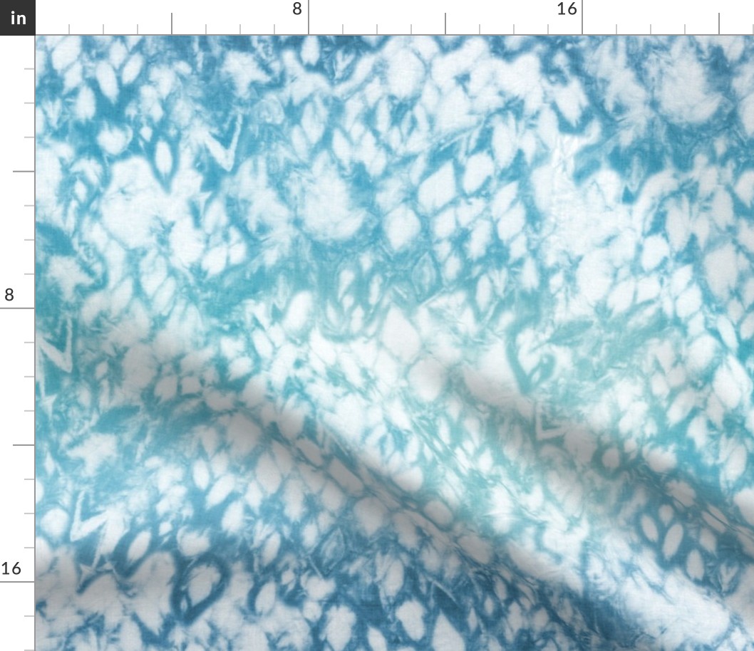 (M) Shibori dyed with the blues of the sea