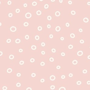 Ocean Life: Hand-Drawn Water Bubbles on a Salmon Pink Background
