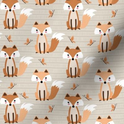 Fox and Butterfly (oyster beige) XS