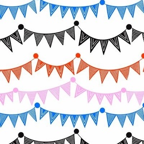 4th of July Bunting | M | Essential decor for this patriotic holiday | Fun bunting in block-print style