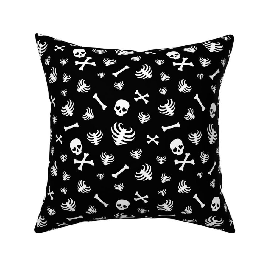 HOME_GOOD_SQUARE_THROW_PILLOW