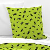 Midi – Cute Halloween Spiders – Tossed Blender – Lime Green & Black
