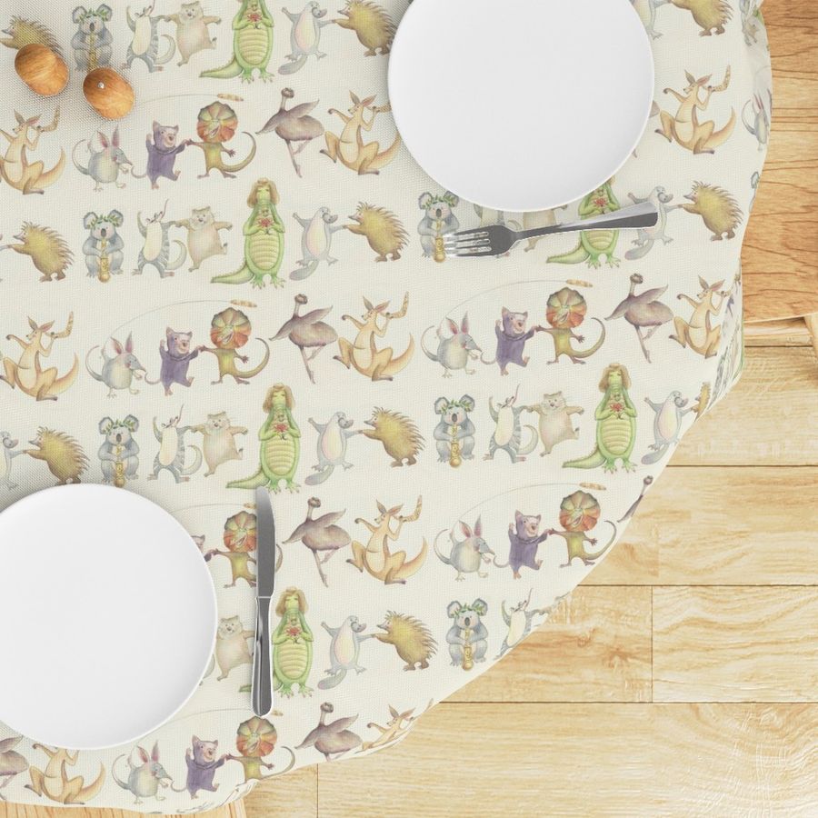 HOME_GOOD_ROUND_TABLE_CLOTH