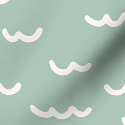 Minimal sea life   – Sea water  - minty green and off-white       //   Big scale