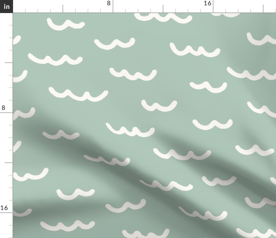 Minimal sea life   – Sea water  - minty green and off-white       //   Big scale