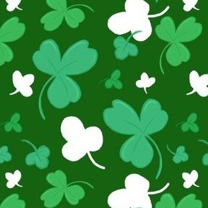 (M) St Patricks Day Lucky Green Shamrocks Clover on Dark Green