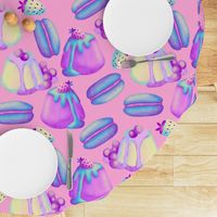 Panna Cotta, Macaron in Holographic Pink & Purple