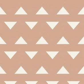 Southwest Monochrome Triangles Tan Brown/ Off White M
