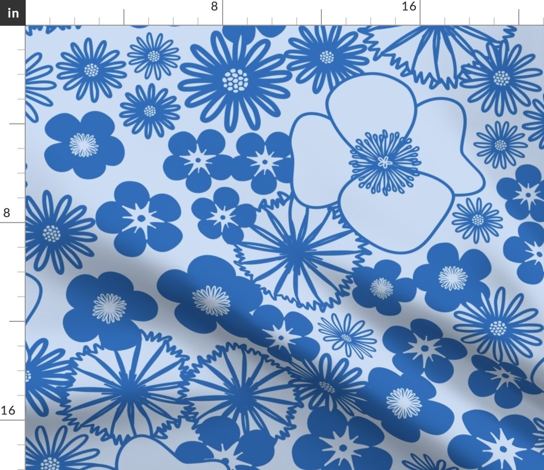 L - Blue Retro Wildflowers– Cornflower Vintage Floral Meadow 