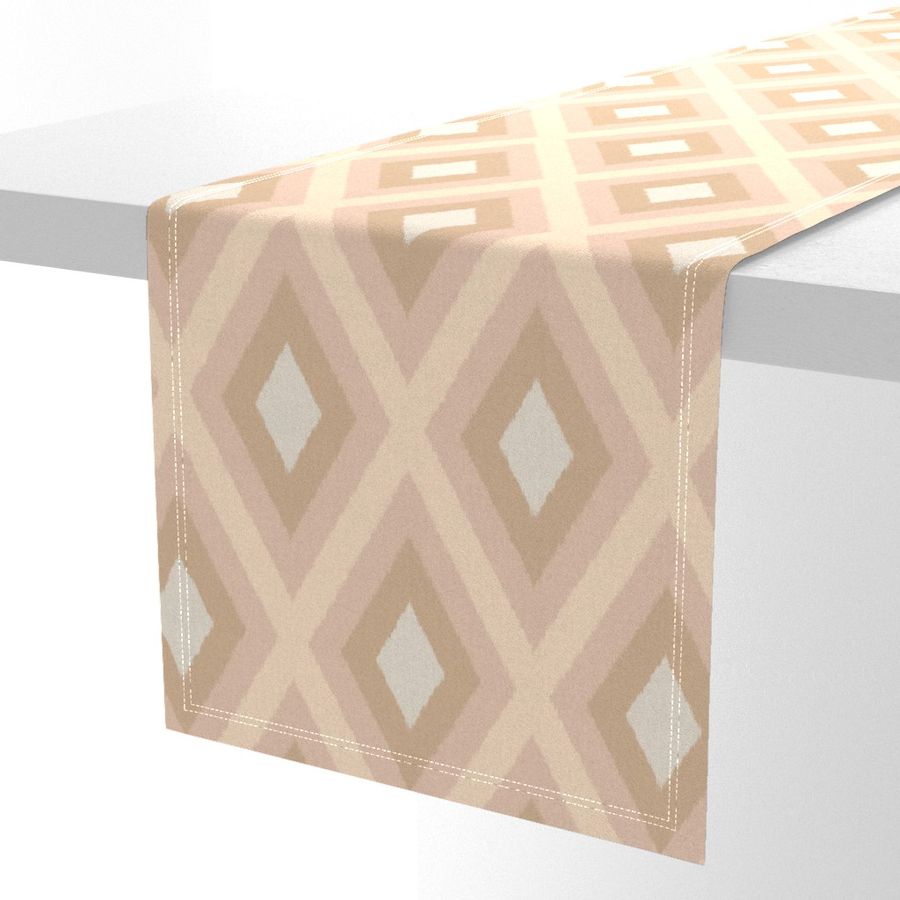 HOME_GOOD_TABLE_RUNNER