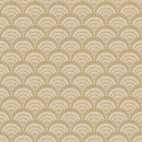 Beach scallop, fan - white coffee on dark ivory, gold - coordinate for A trip to the beach - small