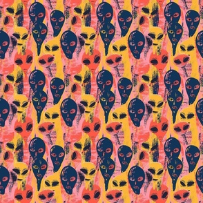 Alien Faces in Coral | Small Repeat