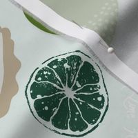 Key Lime Pie on Garden Bedding Daisies e5efec: Medium