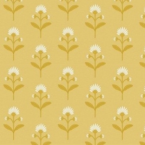 Naomi Floral: Gold Small Floral, Small Scale Botanical