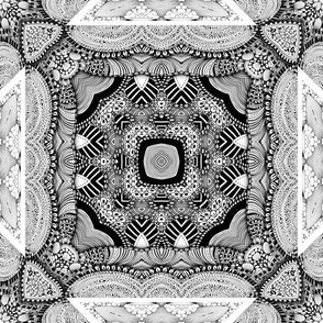 9" mandala black and white 5 flwrht