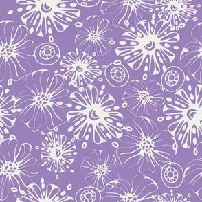 Nimbus hand drawn Floral | Crocus Petal Purple | med scale
