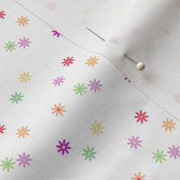 Daisy Scatter - Multi-color 2in Ditsy 