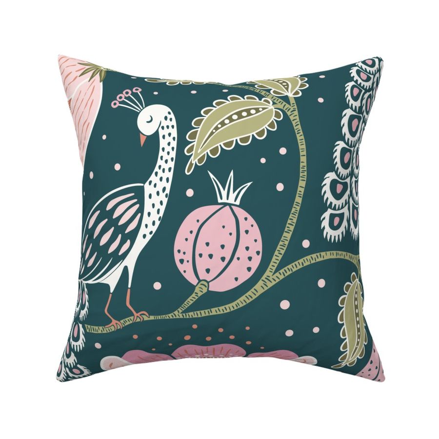 HOME_GOOD_SQUARE_THROW_PILLOW