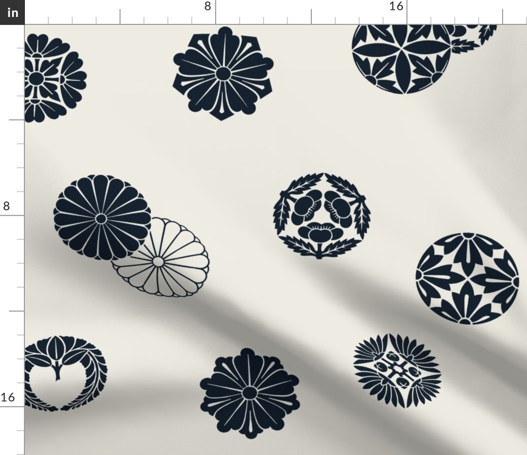 THE GATSBY COLLECTION - JAPANDI ORBS IN NAVY AND WHITE
