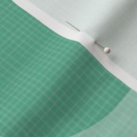 Simple stretched diamond on green linen - Large