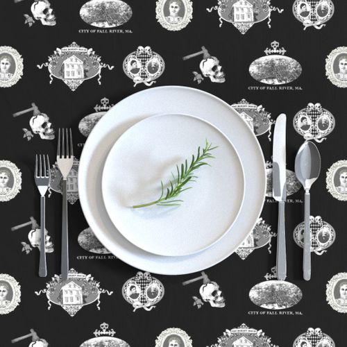 HOME_GOOD_RECTANGULAR_TABLE_CLOTH