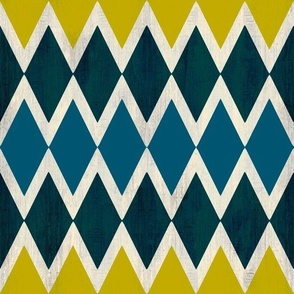 Fair Isle Diamond Pattern in Navy and Olive