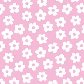 FS White Retro Daisy Flowers on Light Pink