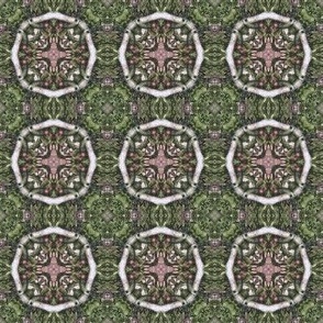 geometric octagon-check - garden green