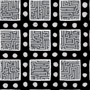 LARGE_Maze Squares and dots_Black and White_Black and White Collection